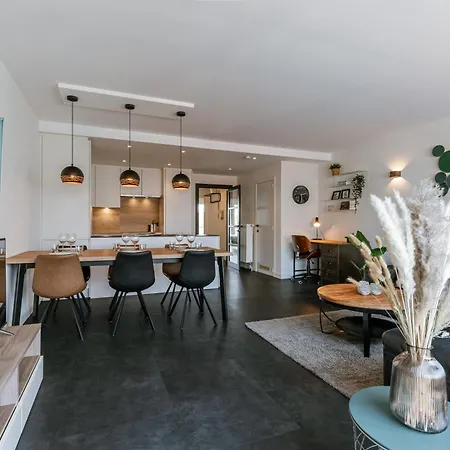 Huswell - Trendy In Oostduinkerke Near The